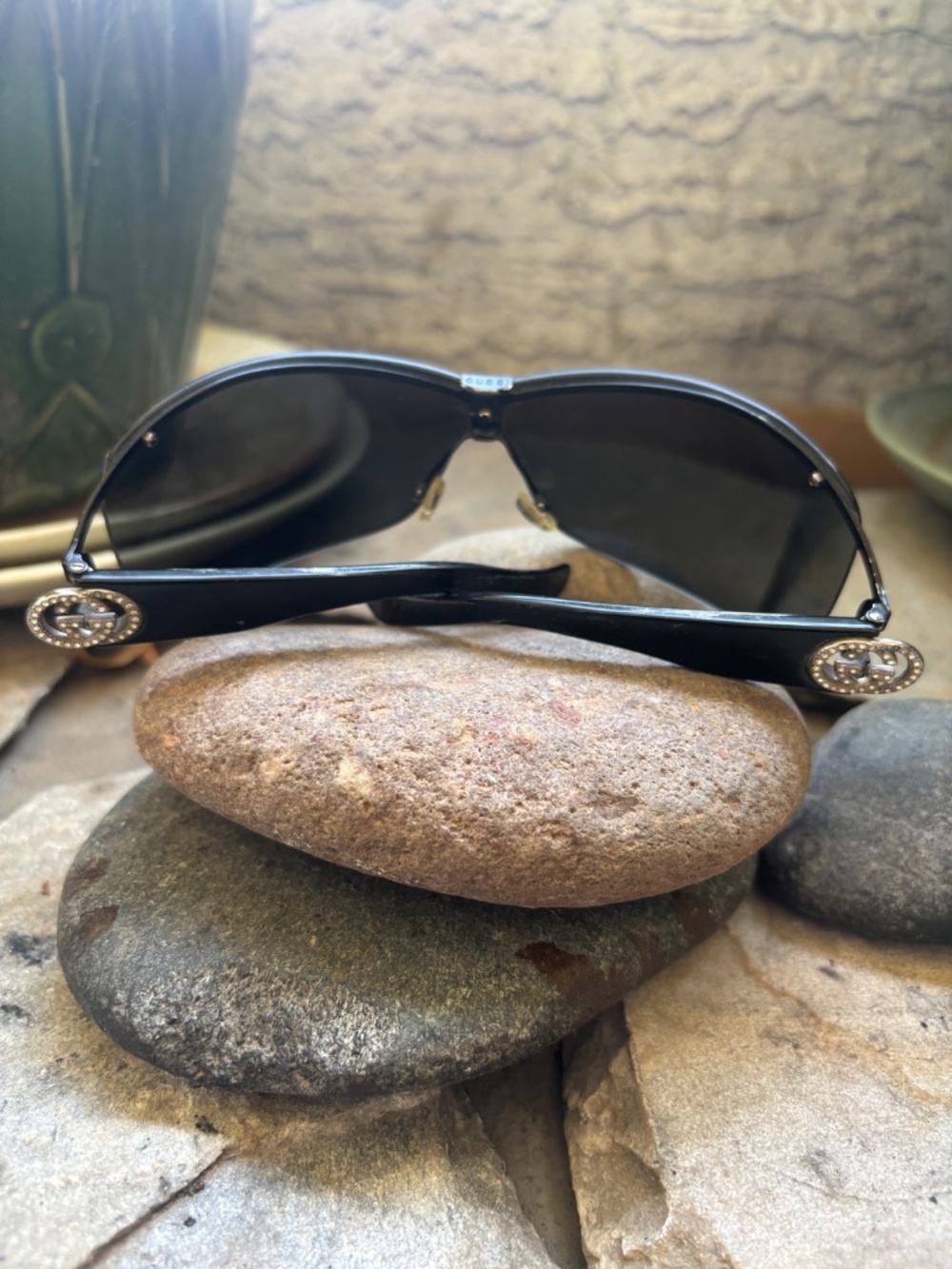 Vintage Gucci sunglasses - Picture 4 of 6